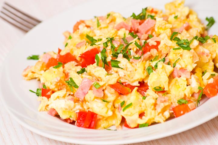 Scrambled-Eggs-with-a-Different-Taste (1)